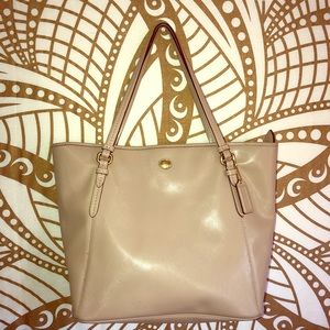 Authentic COACH medium tote